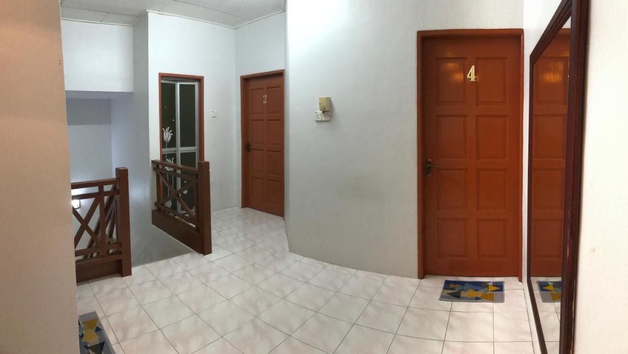Ruhani Homestay 3 Kb - 4 Bedroom Fully Airconditioned With Wifi & Netflix Kota Bahru Luaran gambar