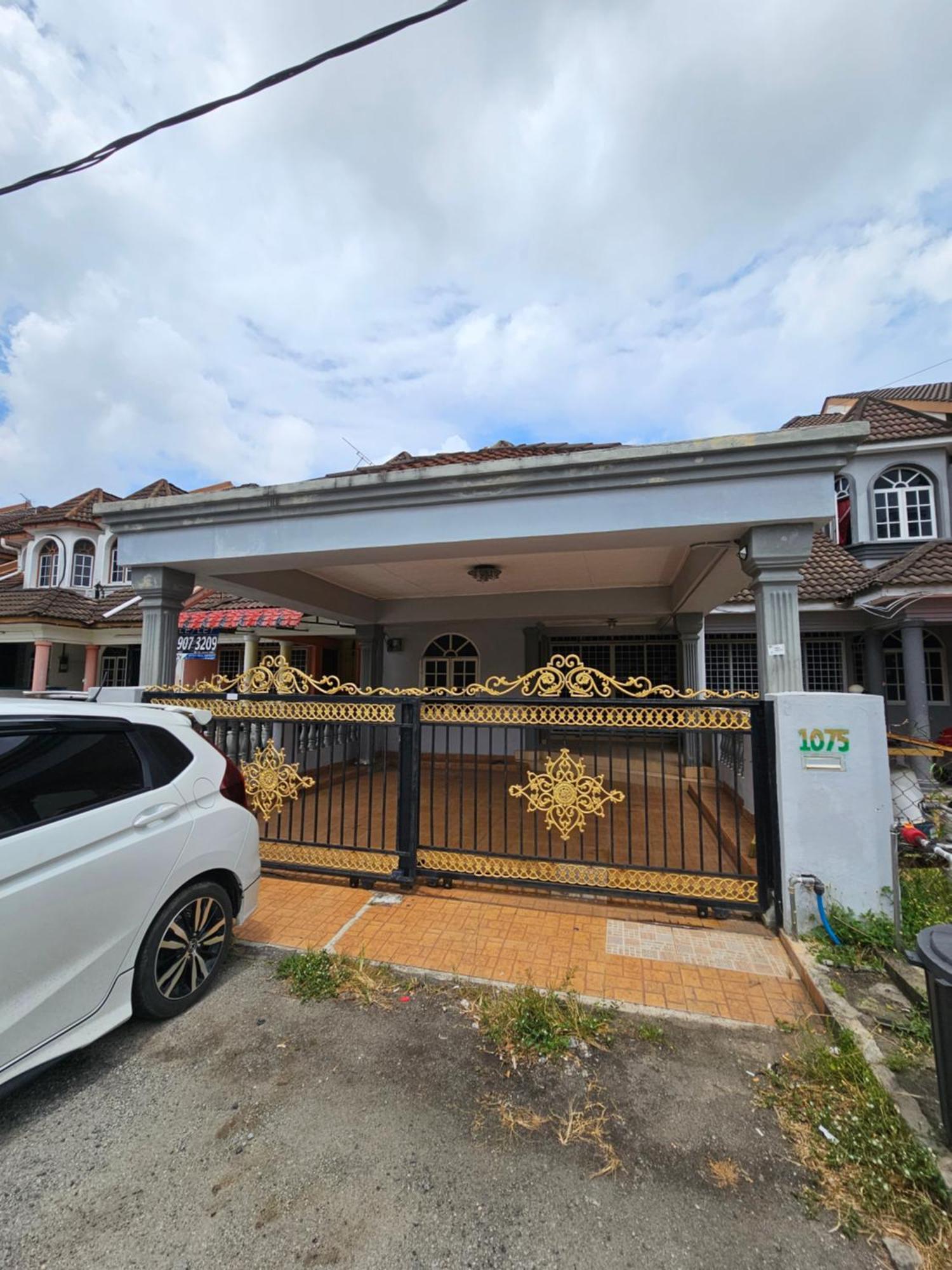 Ruhani Homestay 3 Kb - 4 Bedroom Fully Airconditioned With Wifi & Netflix Kota Bahru Luaran gambar