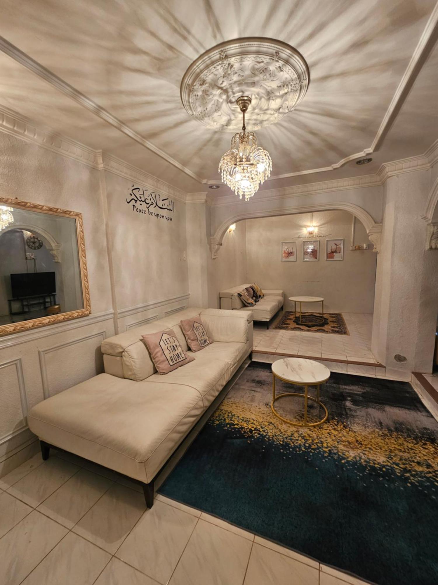 Ruhani Homestay 3 Kb - 4 Bedroom Fully Airconditioned With Wifi & Netflix Kota Bahru Luaran gambar